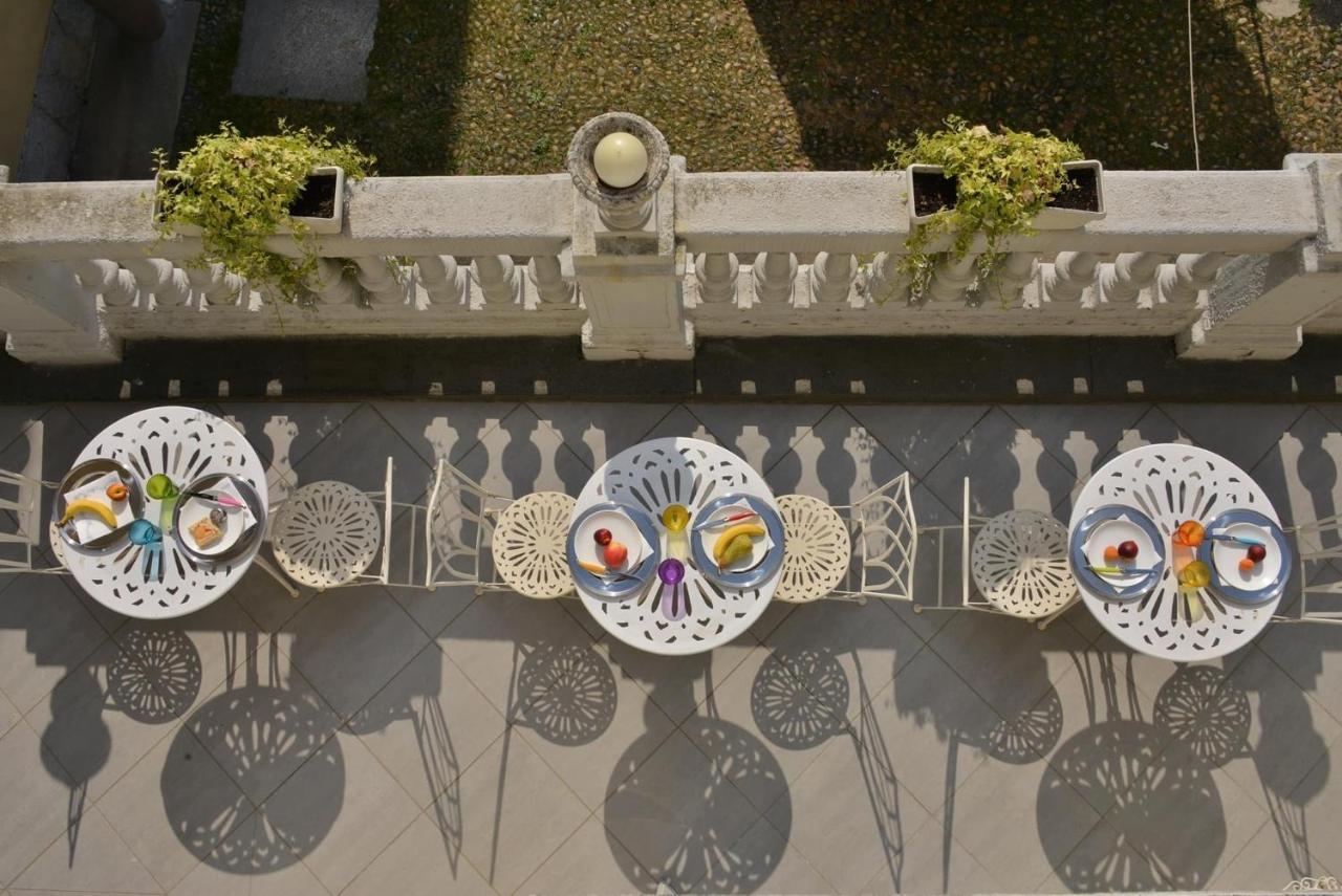 La Terrazza Vercelli Bed & Charme Eksteriør billede