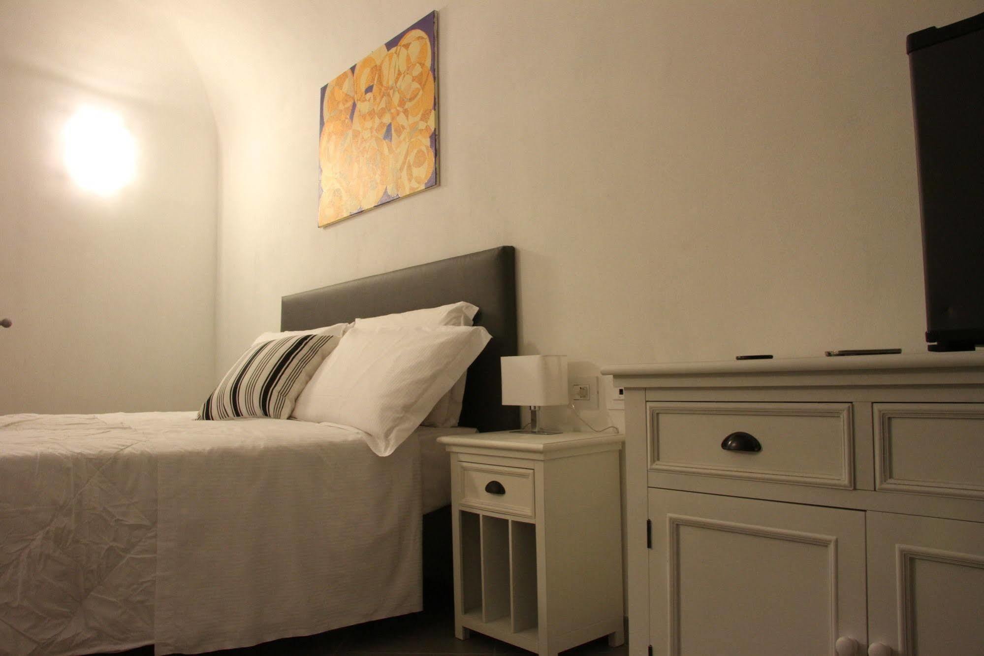 La Terrazza Vercelli Bed & Charme Eksteriør billede